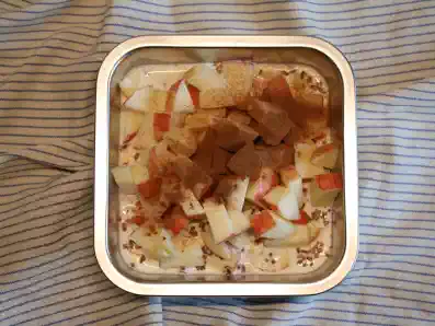 Haferflocken mit Milch und Apfel Rezeptbild zu Haferflocken mit Milch und Apfel